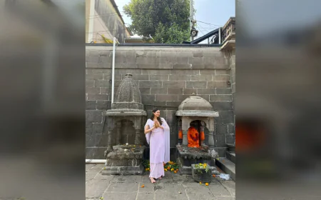 Kashika Kapoor Seeks Blessings at Trimbakeshwar