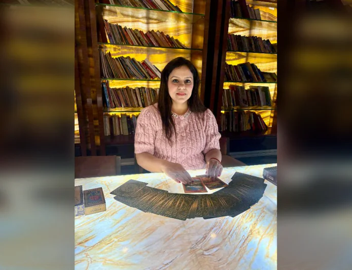 Affirmations vs Manifestation: How They Shape Your Life – Aarti Kakkar