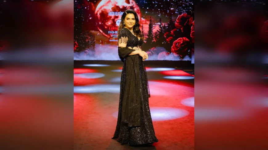 Madhurima Tuli Stuns at Calcutta Times Fashion Showcase