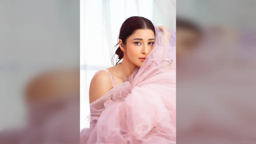 Nyrraa Banerji Shares Intense Character Prep Video