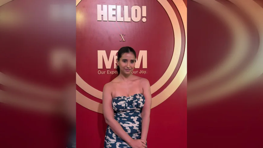 Krishna Gautam Stuns in Elegant Blue at Awards