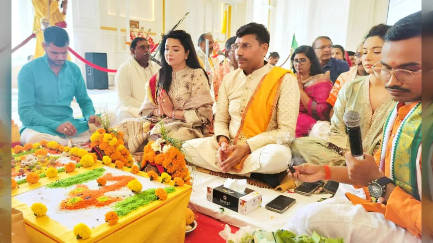 5,211-Kg Parad Shivling Consecrated in Haridwar